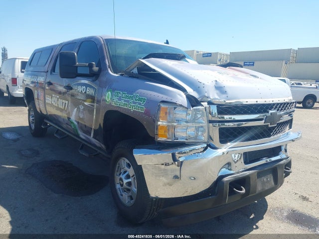 2014 1GC1KXE80EF134078 main image