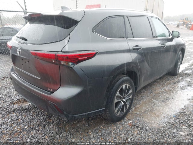 Toyota Highlander Xle 2023 5TDKDRAH9PS038016 Image 4