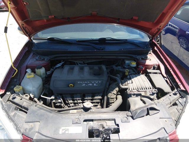 45241894 :رقم المزاد ، 1C3CCBABXEN212077 vin ، 2014 Chrysler 200 Lx مزاد بيع