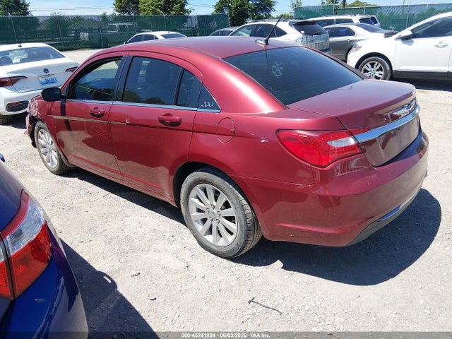 45241894 :رقم المزاد ، 1C3CCBABXEN212077 vin ، 2014 Chrysler 200 Lx مزاد بيع