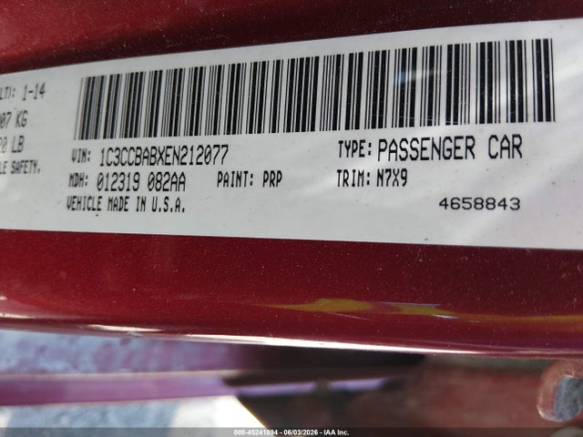 45241894 :رقم المزاد ، 1C3CCBABXEN212077 vin ، 2014 Chrysler 200 Lx مزاد بيع