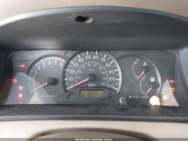 45241904 :رقم المزاد ، 1NXBR32E05Z506318 vin ، 2005 Toyota Corolla Ce مزاد بيع