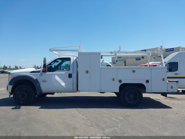 Ford F-450 Chassis Xl 2016 1FDUF4GT2GEB16641 Image 17