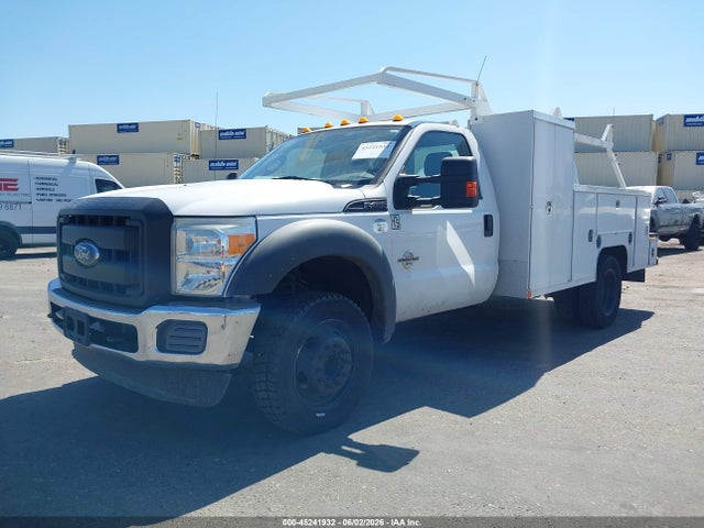 Ford F-450 Chassis Xl 2016 1FDUF4GT2GEB16641 Image 2
