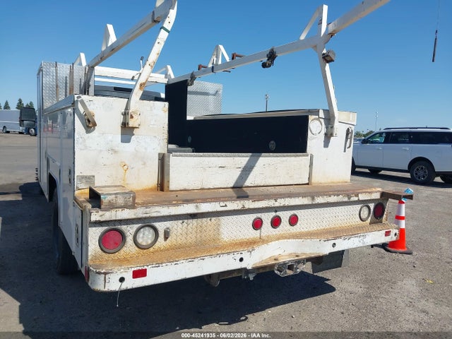 1FDUF4GT8GED27682 Ford F-450 Chassis Xl