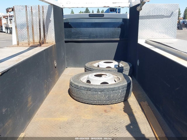 1FDUF4GT8GED27682 Ford F-450 Chassis Xl