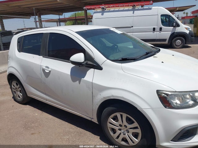 Chevrolet Sonic Lt Auto 2018 1G1JG6SHXJ4110515 Image 13