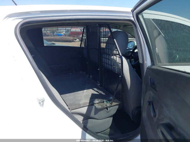 Chevrolet Sonic Lt Auto 2018 1G1JG6SHXJ4110515 Image 8