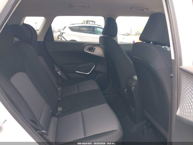 KIA SOUL S 2023 KNDJ23AUXP7865576 Image 8