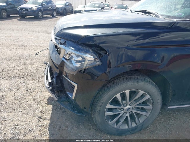 1FMJU2AT4JEA44743 Ford Expedition Limited