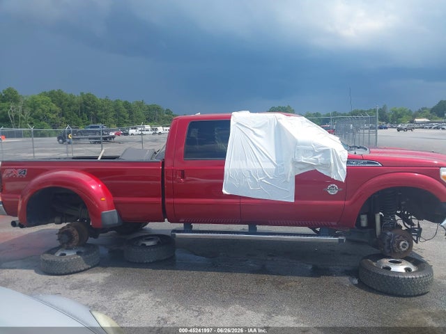 45241997 :رقم المزاد ، 1FT8W3BT1FEA83900 vin ، 2015 Ford F-350 Xl مزاد بيع
