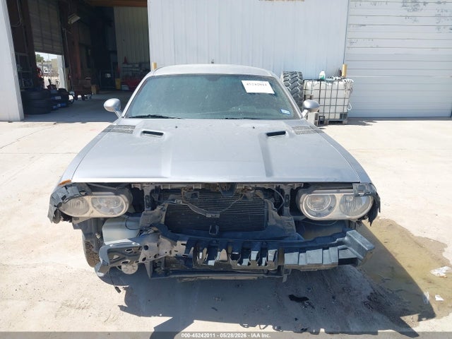 45242011 :رقم المزاد ، 2C3CDYAG3EH112181 vin ، 2014 Dodge Challenger Sxt مزاد بيع
