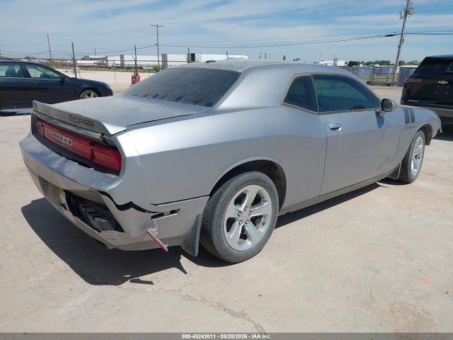 45242011 :رقم المزاد ، 2C3CDYAG3EH112181 vin ، 2014 Dodge Challenger Sxt مزاد بيع