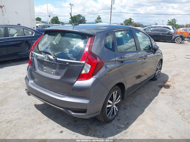 Honda FIT EX 2018 3HGGK5H83JM719890 Image 4