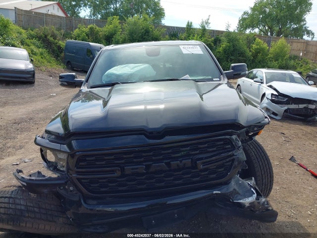 2024 Ram 1500 Big Horn  4x4 5'7 Box მანქანა იყიდება აუქციონზე, vin: 1C6RRFFG7RN112239, აუქციონის ნომერი: 45242037