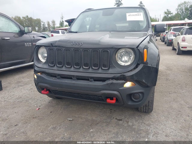Продаж на аукціоні авто 2017 Jeep Renegade Trailhawk 4x4, vin: ZACCJBCB7HPE55923, номер лоту: 45242043