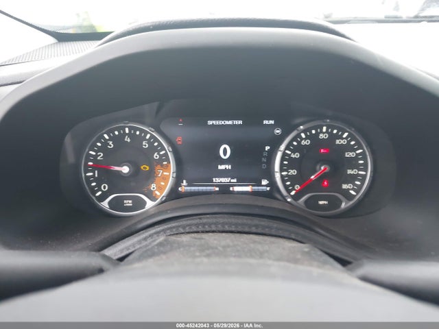 45242043 :رقم المزاد ، ZACCJBCB7HPE55923 vin ، 2017 Jeep Renegade Trailhawk 4x4 مزاد بيع