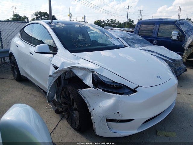 Tesla Model Y Performance Dual Motor All-wheel Drive 2022 7SAYGDEF0NF308168 zdjęcie główne