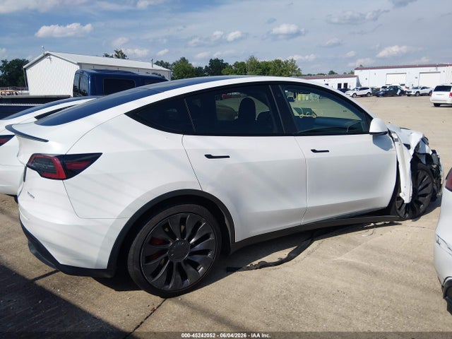2022 Tesla Model Y Performance Dual Motor All-wheel Drive მანქანა იყიდება აუქციონზე, vin: 7SAYGDEF0NF308168, აუქციონის ნომერი: 45242052