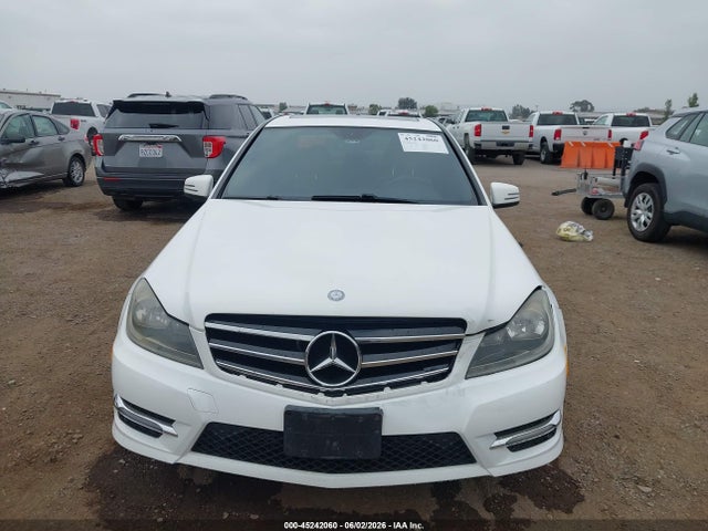 WDDGF4HBXEG211950 Mercedes-Benz C 250 Sport