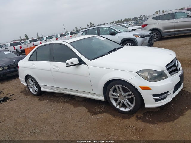 WDDGF4HBXEG211950 Mercedes-Benz C 250 Sport