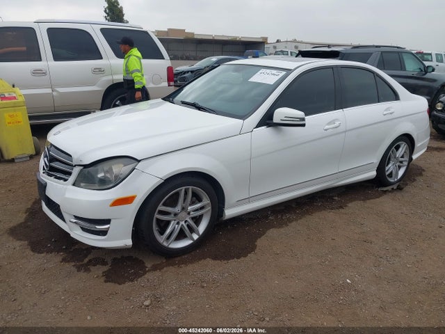 WDDGF4HBXEG211950 Mercedes-Benz C 250 Sport