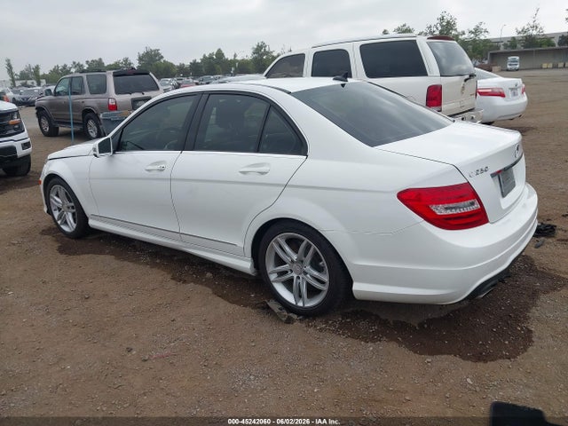 WDDGF4HBXEG211950 Mercedes-Benz C 250 Sport