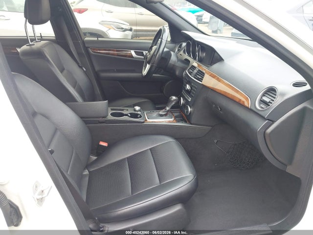 WDDGF4HBXEG211950 Mercedes-Benz C 250 Sport