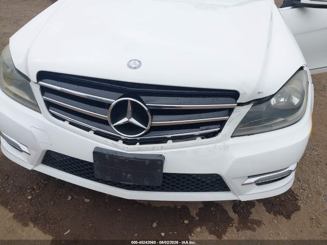 WDDGF4HBXEG211950 Mercedes-Benz C 250 Sport