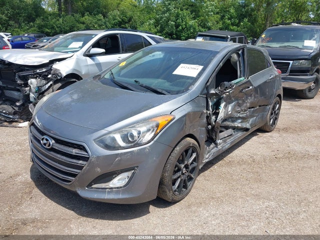 Продажа на аукционе авто 2016 Hyundai Elantra Gt, vin: KMHD35LH5GU305273, номер лота: 45242084