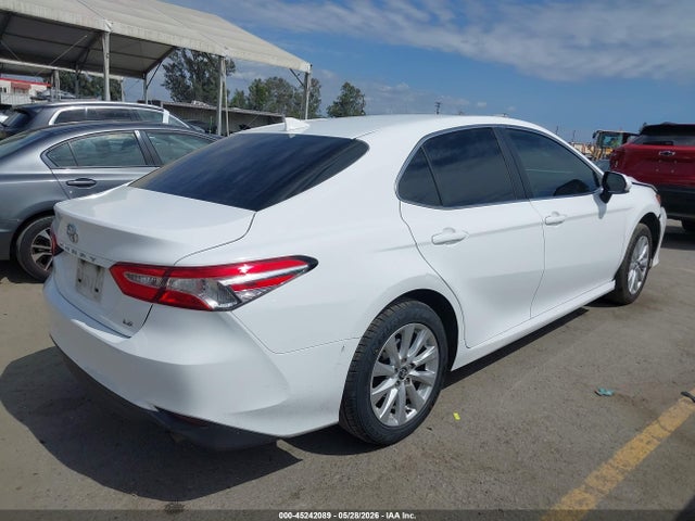 Toyota CAMRY LE 2020 4T1C11AK8LU343552 Image 4