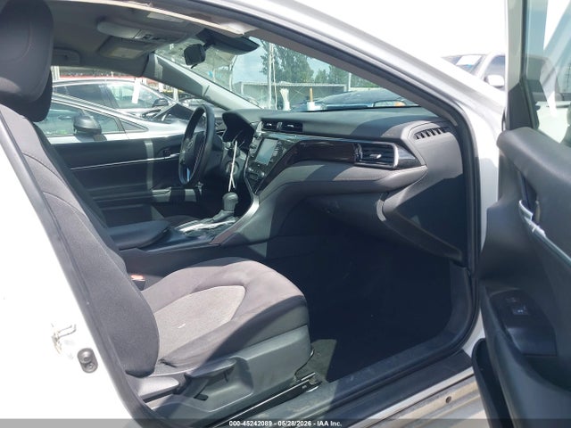 Toyota CAMRY LE 2020 4T1C11AK8LU343552 Image 5