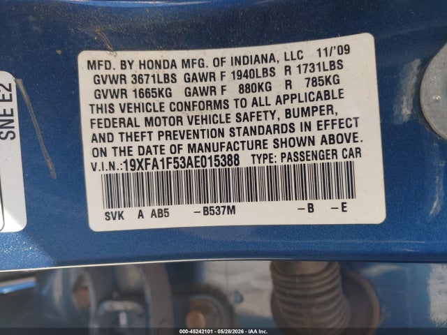 45242101 :رقم المزاد ، 19XFA1F53AE015388 vin ، 2010 Honda Civic Lx مزاد بيع
