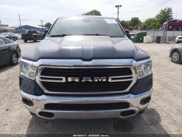 Продажа на аукционе авто 2020 Ram 1500 Big Horn  4x4 5'7 Box, vin: 1C6RRFFG0LN334015, номер лота: 45242111