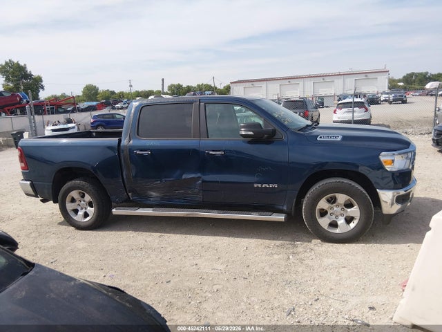Продажа на аукционе авто 2020 Ram 1500 Big Horn  4x4 5'7 Box, vin: 1C6RRFFG0LN334015, номер лота: 45242111