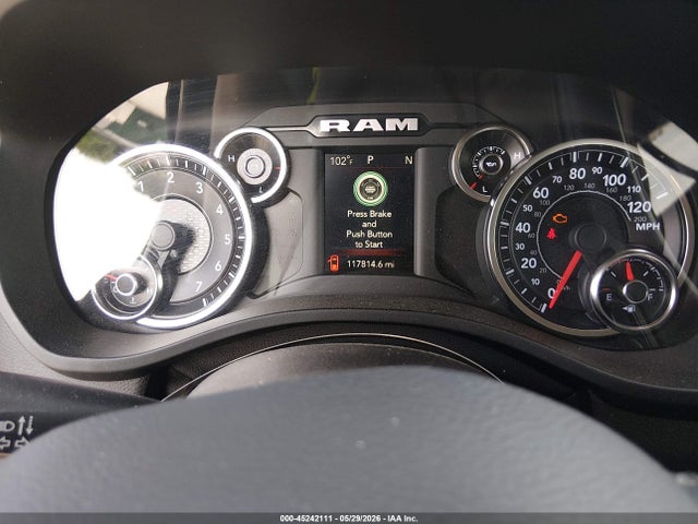 Продажа на аукционе авто 2020 Ram 1500 Big Horn  4x4 5'7 Box, vin: 1C6RRFFG0LN334015, номер лота: 45242111