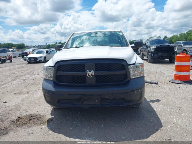 45242112 :رقم المزاد ، 1C6RR6FGXKS539762 vin ، 2019 Ram 1500 Classic Tradesman  4x2 6'4 Box مزاد بيع