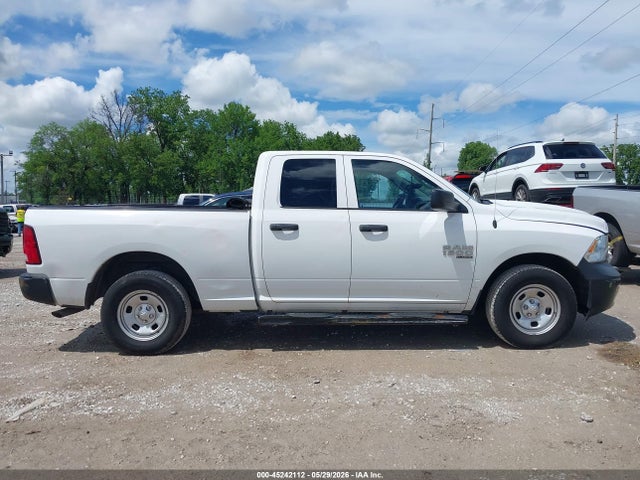 45242112 :رقم المزاد ، 1C6RR6FGXKS539762 vin ، 2019 Ram 1500 Classic Tradesman  4x2 6'4 Box مزاد بيع