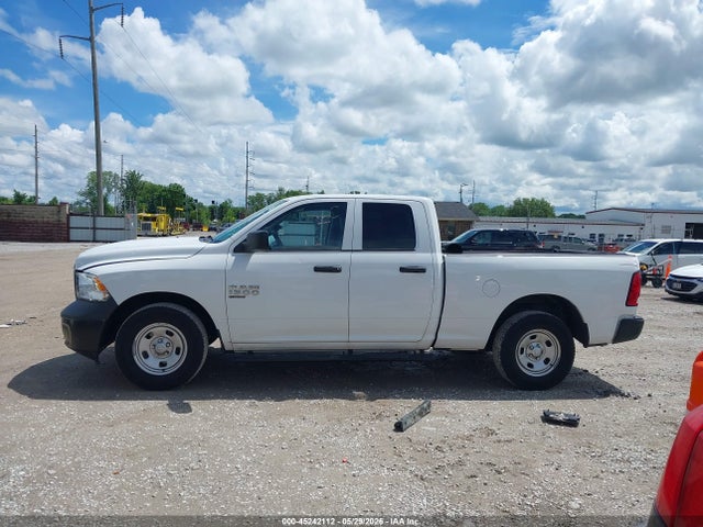 45242112 :رقم المزاد ، 1C6RR6FGXKS539762 vin ، 2019 Ram 1500 Classic Tradesman  4x2 6'4 Box مزاد بيع