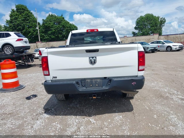 45242112 :رقم المزاد ، 1C6RR6FGXKS539762 vin ، 2019 Ram 1500 Classic Tradesman  4x2 6'4 Box مزاد بيع
