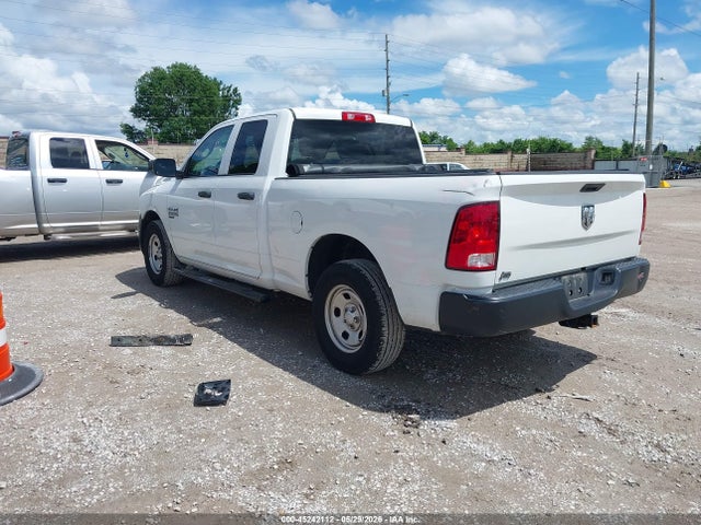 45242112 :رقم المزاد ، 1C6RR6FGXKS539762 vin ، 2019 Ram 1500 Classic Tradesman  4x2 6'4 Box مزاد بيع