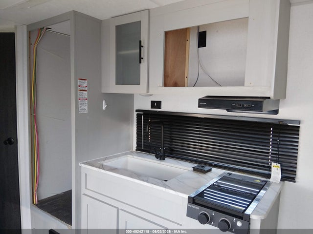 Aukcja sprzedaży 2022 Forest River Other, vin: 4X4TSMT16NY011753, numer aukcji: 45242115