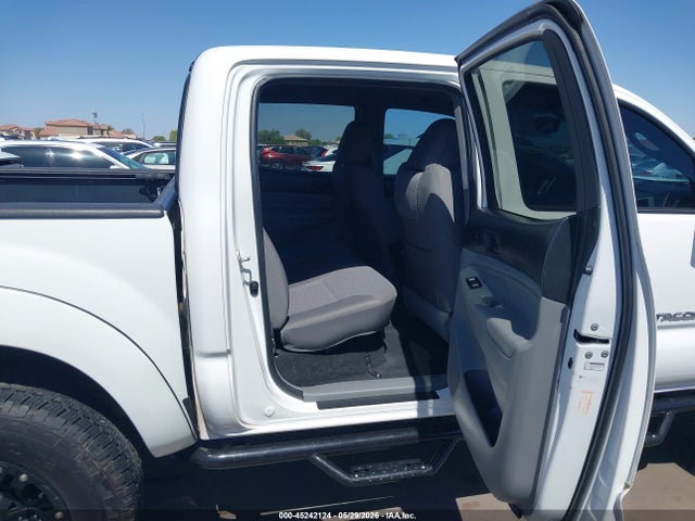 45242124 :رقم المزاد ، 3TMJU4GNXDM149987 vin ، 2013 Toyota Tacoma Prerunner V6 مزاد بيع