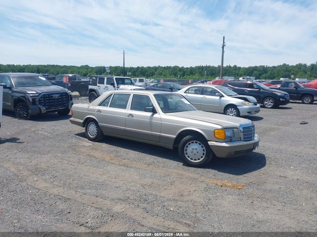 45242149 :رقم المزاد ، WDBCA39D4JA364370 vin ، 1988 Mercedes-benz 560 Sel مزاد بيع