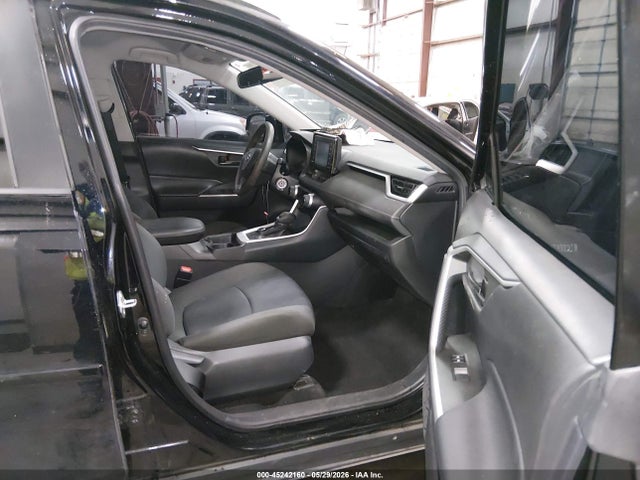2T3MWRFV6KW038631 Toyota Rav4 Hybrid Le