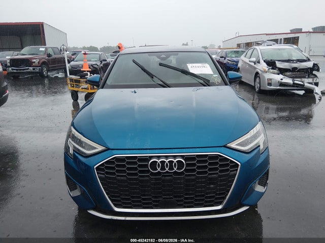 Aukcja sprzedaży 2023 Audi A3 Premium 40 Tfsi Front-wheel Drive S Tronic, vin: WAUAUDGY8PA107388, numer aukcji: 45242182