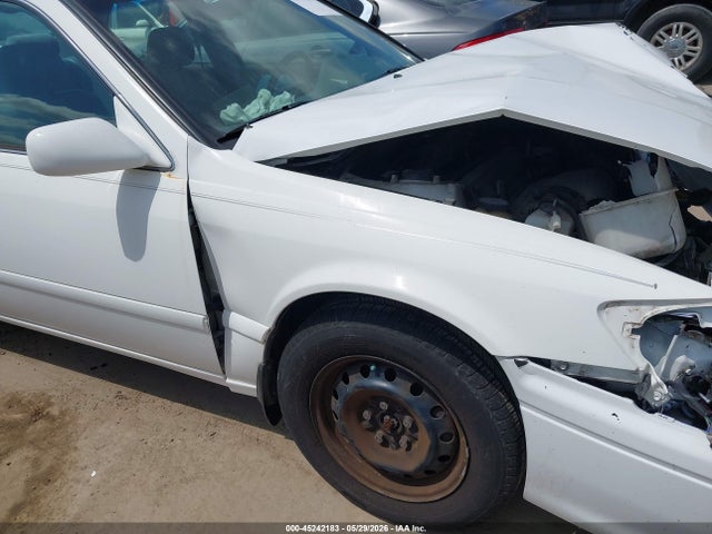 Продаж на аукціоні авто 2000 Toyota Camry Le, vin: 4T1BG22K6YU731627, номер лоту: 45242183