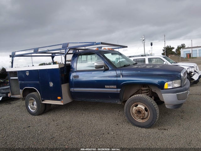 45242193 :رقم المزاد ، 1B7MF36C7SS261670 vin ، 1995 Dodge Ram 3500 مزاد بيع