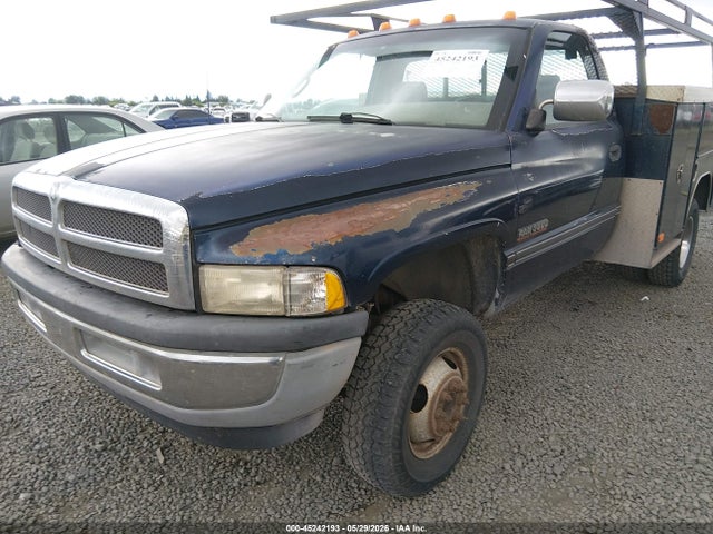 45242193 :رقم المزاد ، 1B7MF36C7SS261670 vin ، 1995 Dodge Ram 3500 مزاد بيع
