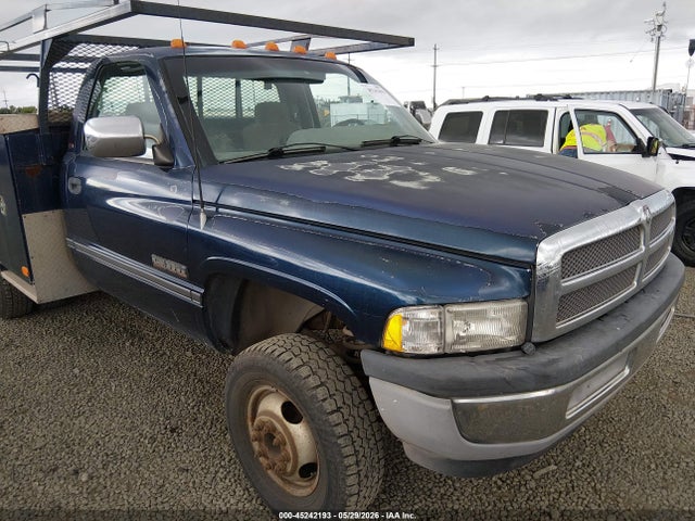 45242193 :رقم المزاد ، 1B7MF36C7SS261670 vin ، 1995 Dodge Ram 3500 مزاد بيع